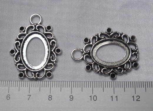 settings 18x13mm  2 pieces