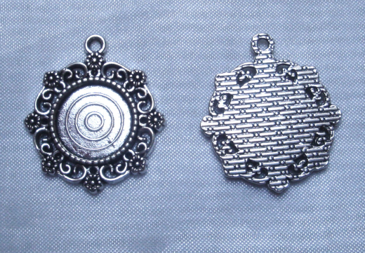 2x Fassung Anhänger 18mm rund